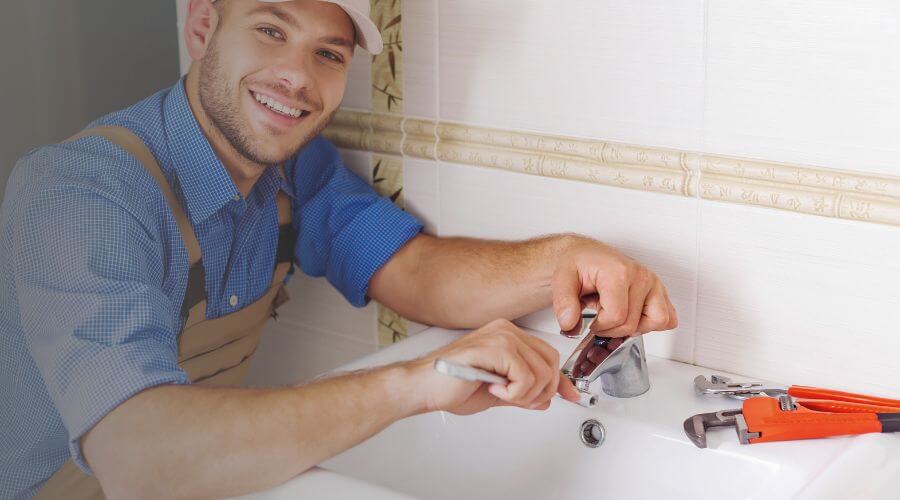 Handle or spout repair in Visalia, CA